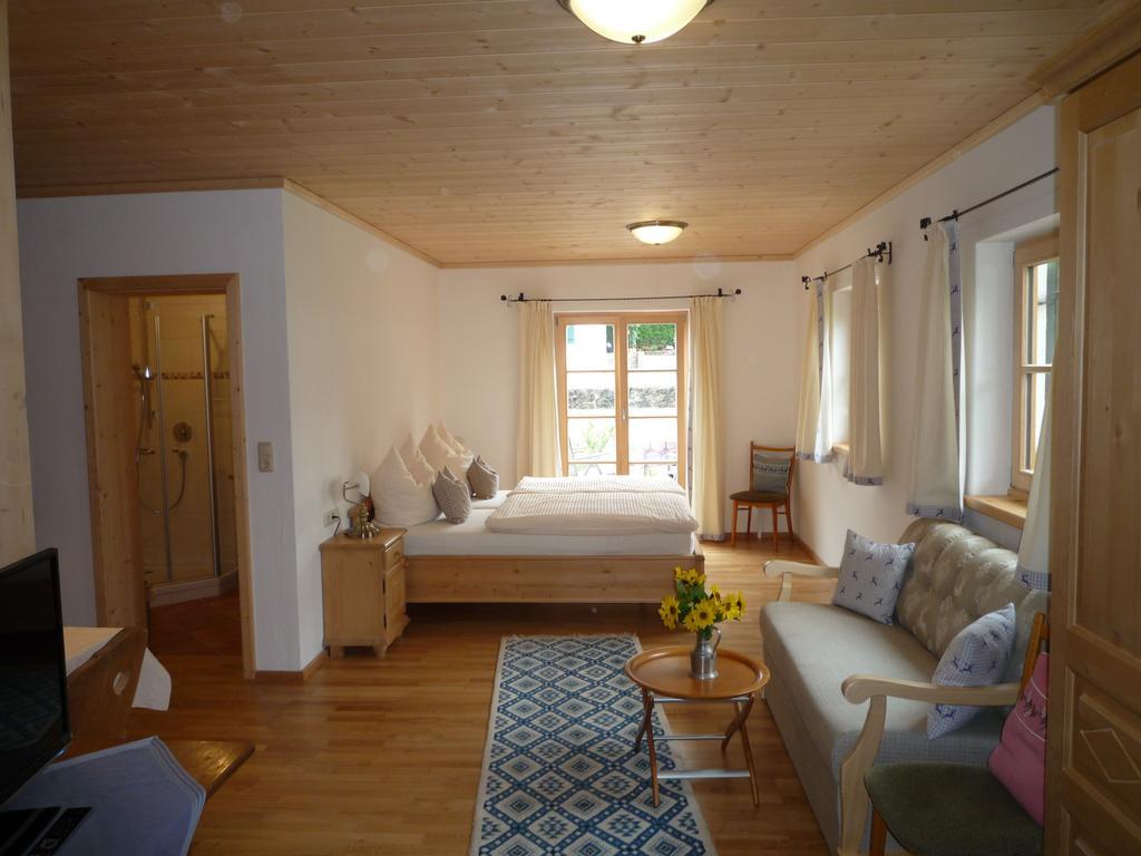 Gaestehaus Johanna Bad Wiessee Bilik gambar
